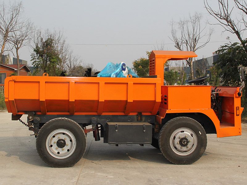 CSQ-4T電動(dòng)礦用運(yùn)輸車